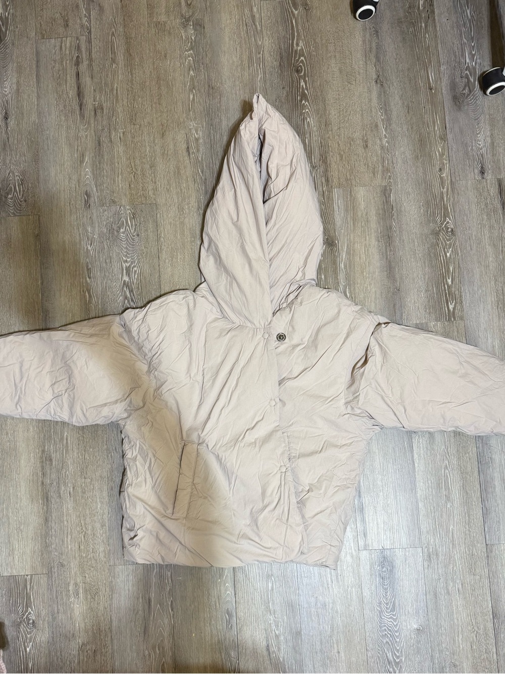 Cozy Cloud Puffer Jacket - Picture 6 of 7